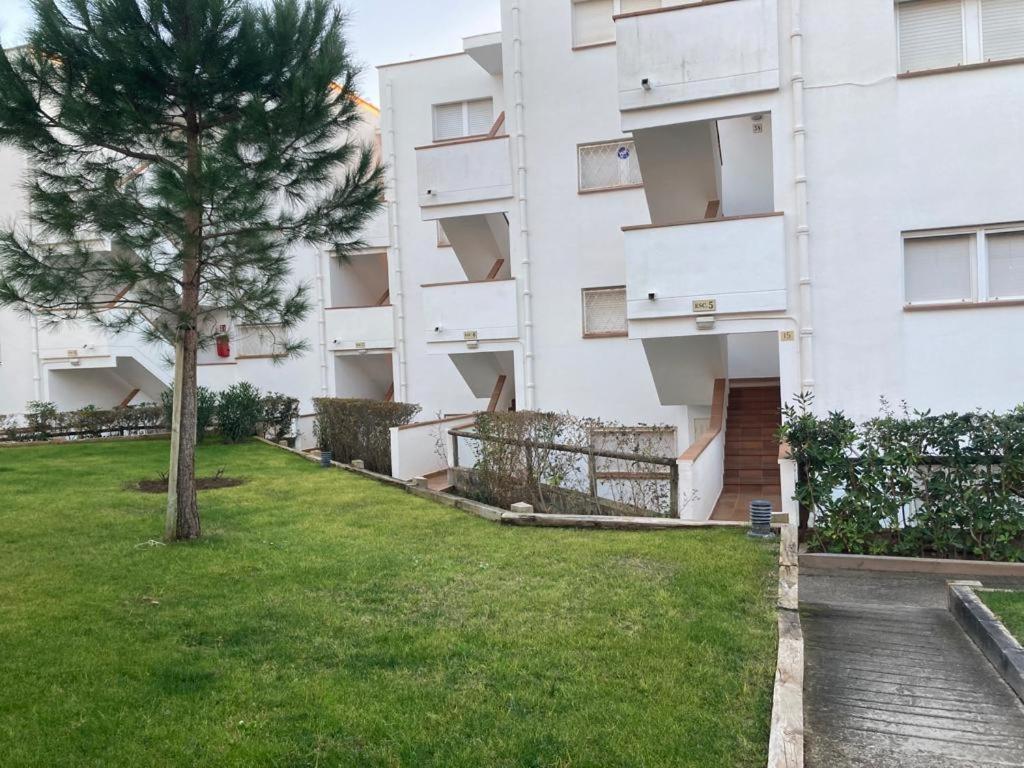Apartamento Edificio Lirios Politur بلاتجا ذارو المظهر الخارجي الصورة